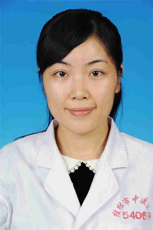 李慧灵 