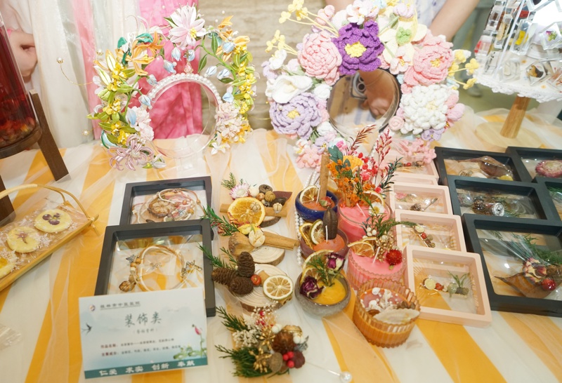 中医魅力|买大小平台赚钱网站是什么5·12护士节首届中医护理文化创意活动火爆“出圈”
